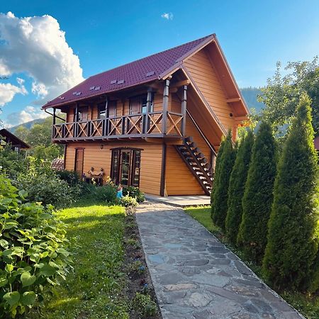 Котедж "У Бойка" Mykulychyn Exterior foto